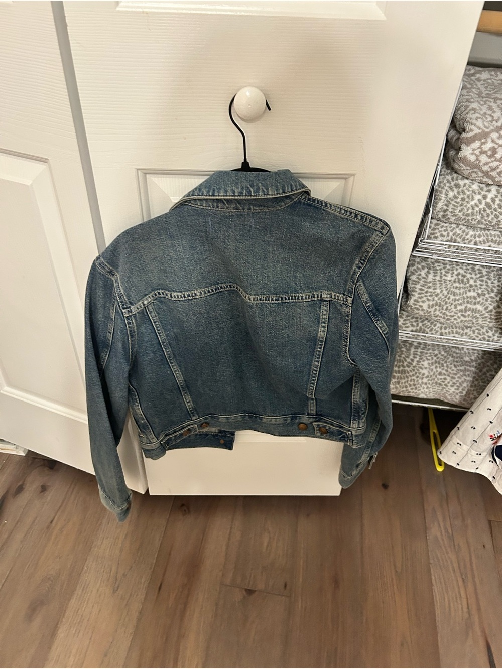 Madewell Cropped Jean Jacket in Medium Blue NWT - Picture 6 of 7
